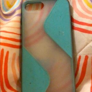 TEAL AND CLEAR ZIG ZAG DESIGN